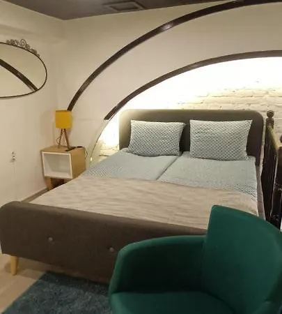 Old Cafe - Unique Space Belgrád